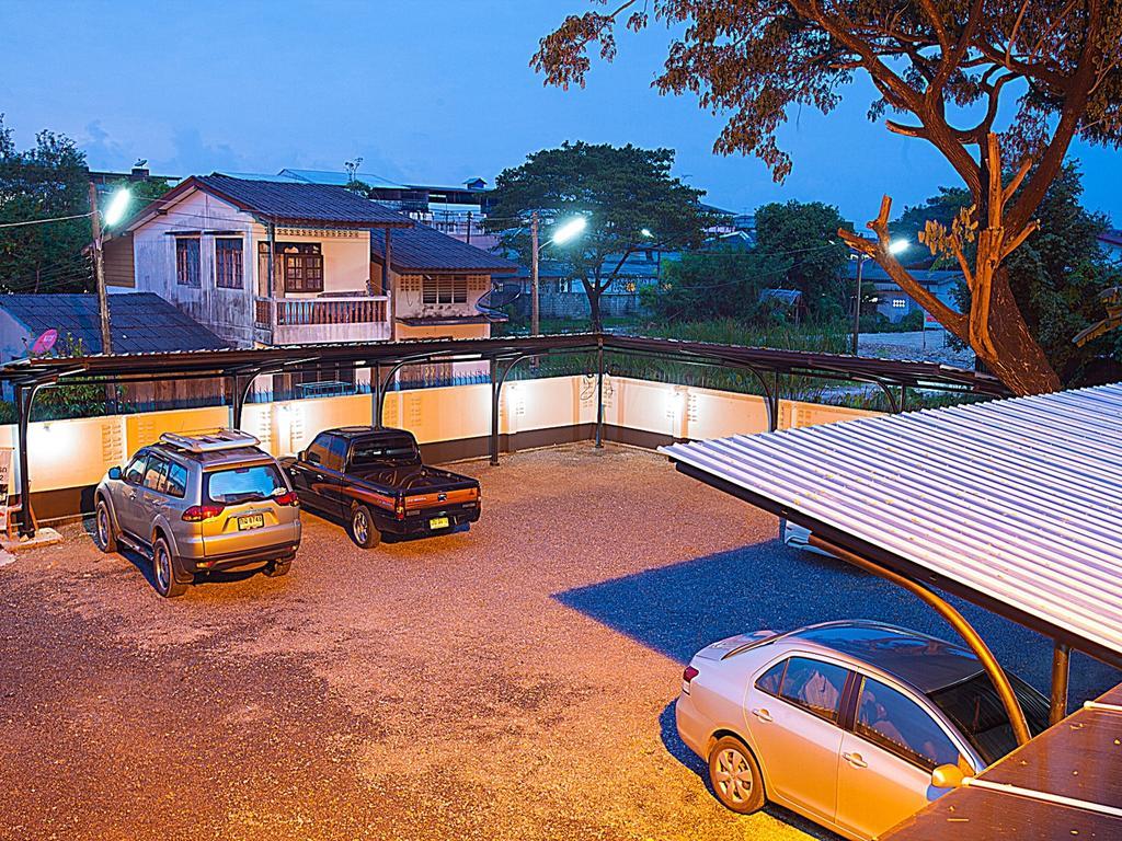 Md Grand Hotel Nakhon Nakhon Si Thammarat Ngoại thất bức ảnh